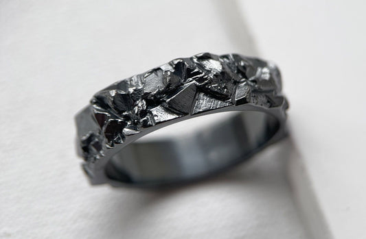 Ring "Granite rock" blackened (6 mm)