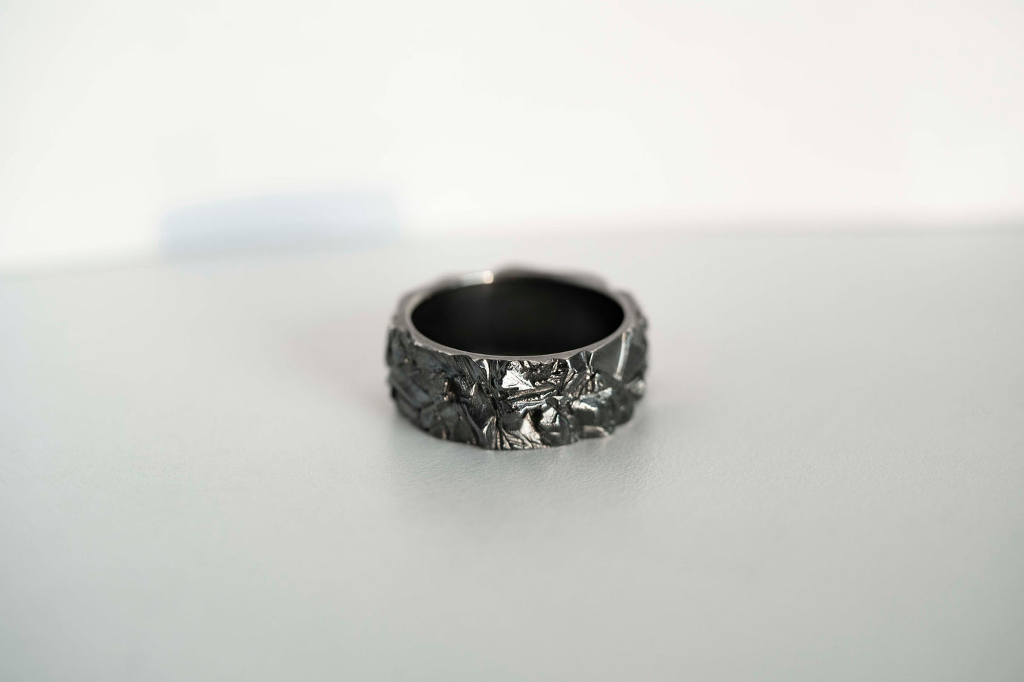 Ring "Granite rock" blackened (8 mm)