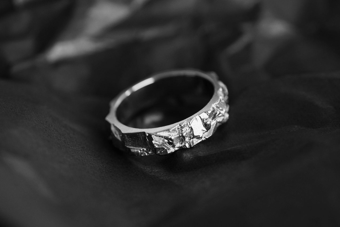 Ring "Granite rock" light (5 mm)