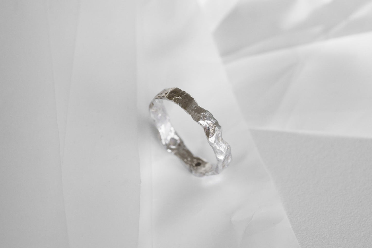 Wedding ring "Light Asteroid" (3 mm)