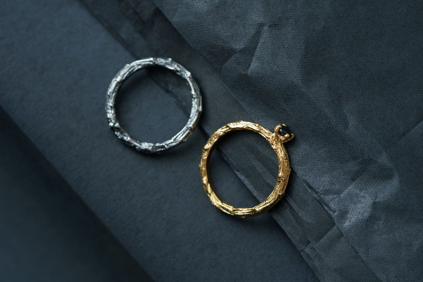 Wedding ring "Light Vine" (gemstone 3,5 mm)