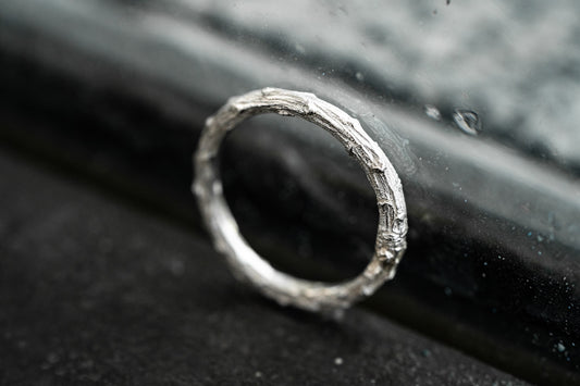 Ring "Light vine"