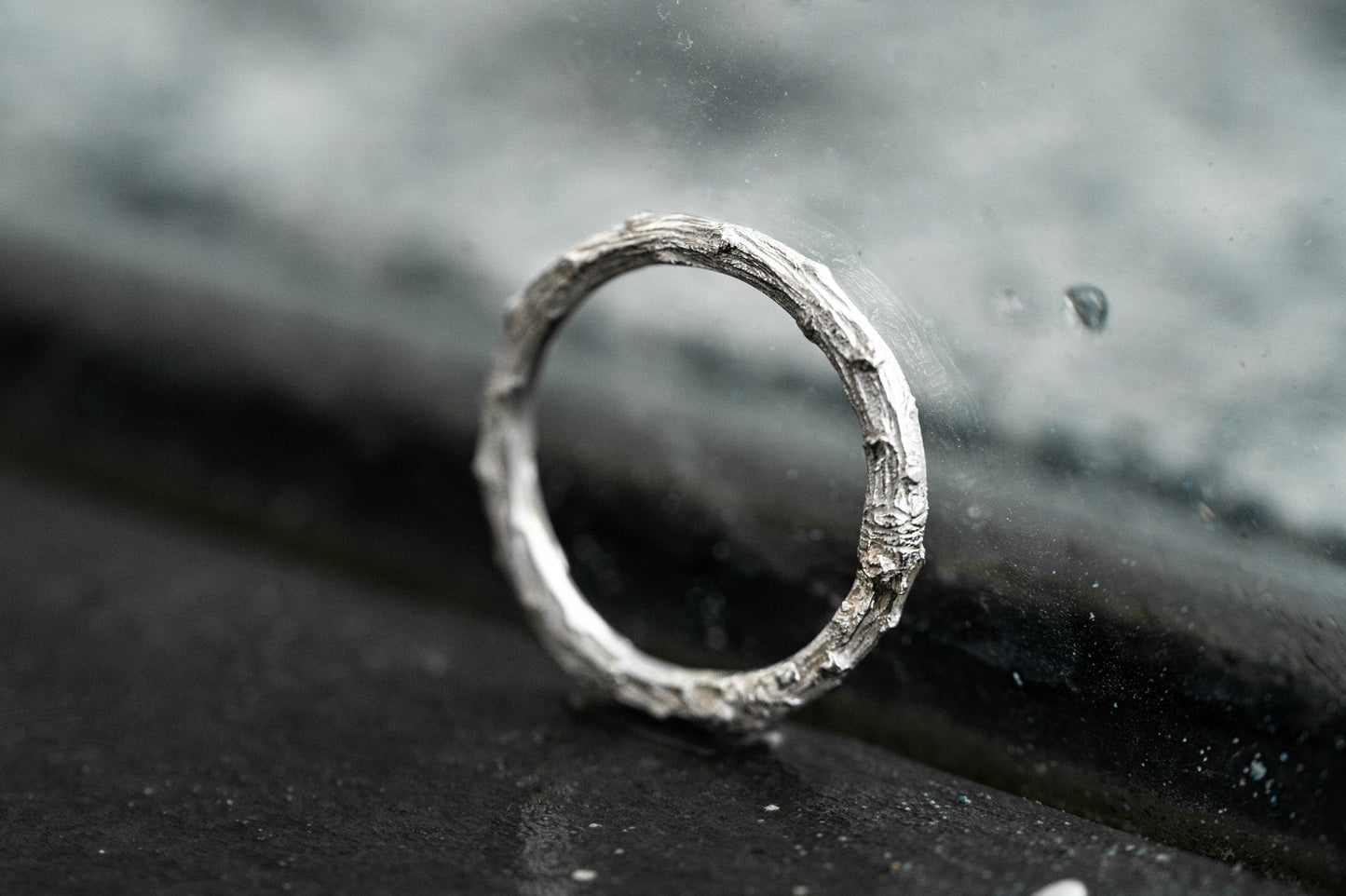 Ring "Light vine"