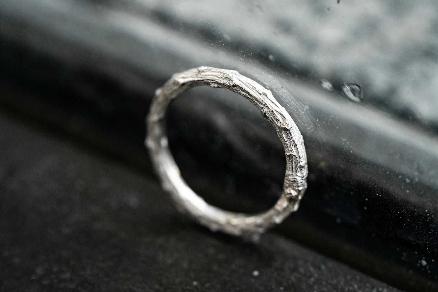 Wedding Ring "Light Vine"
