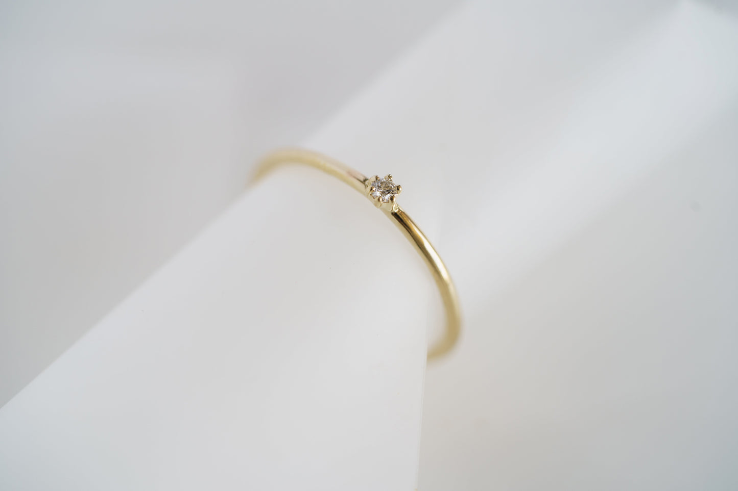 Ring "Dew" (gemstone 1.75 mm)