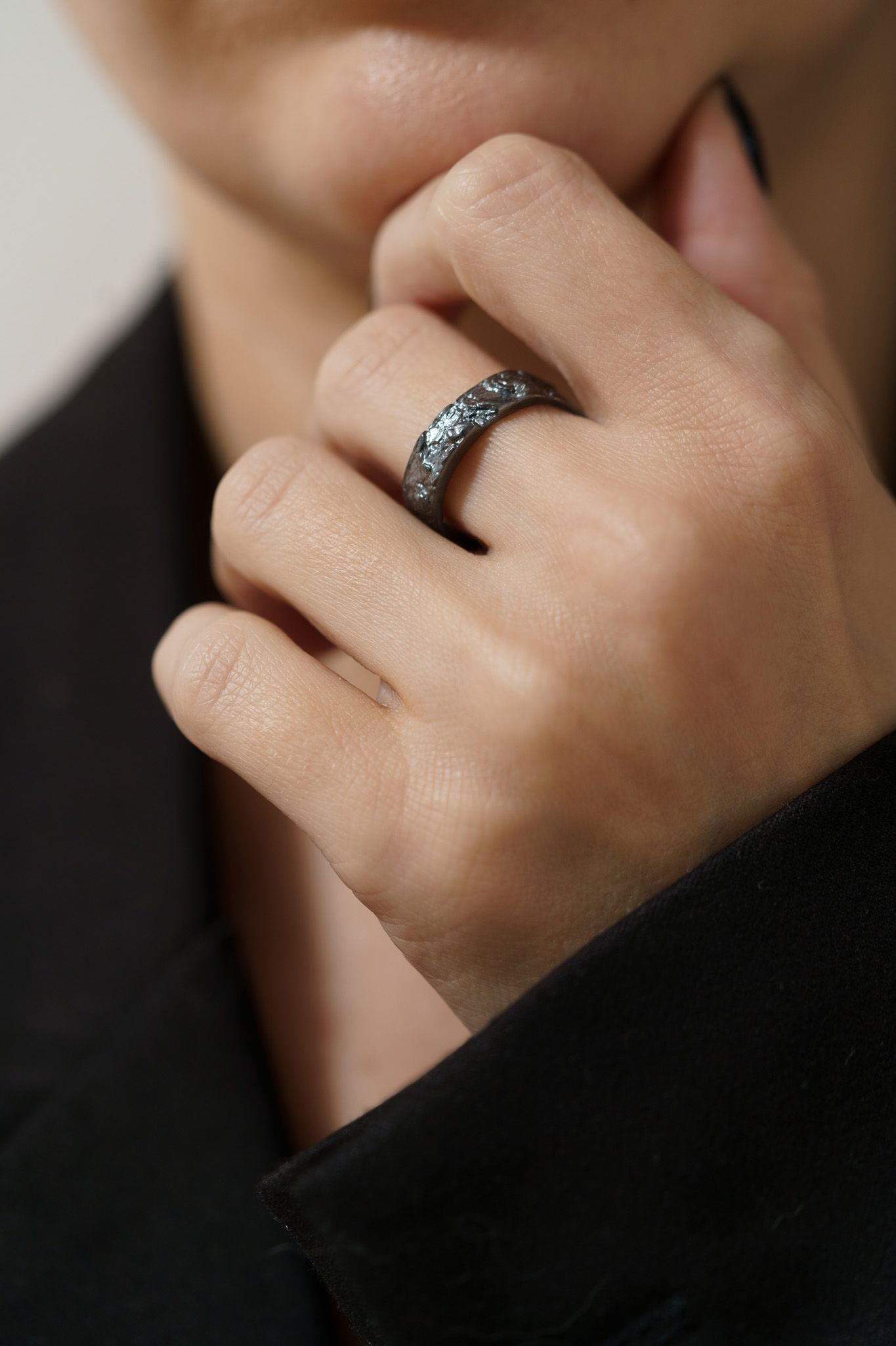 Ring "Oak Bark" (6 mm) blackened