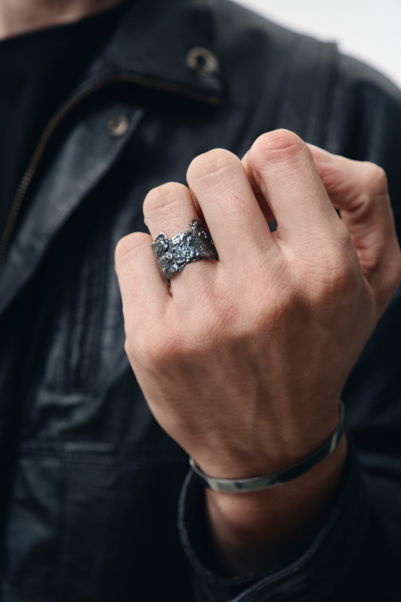 Ring "Oak bark" blackened (11-16 mm)