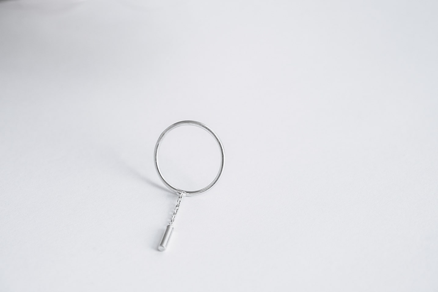 Ring "Pendulum"