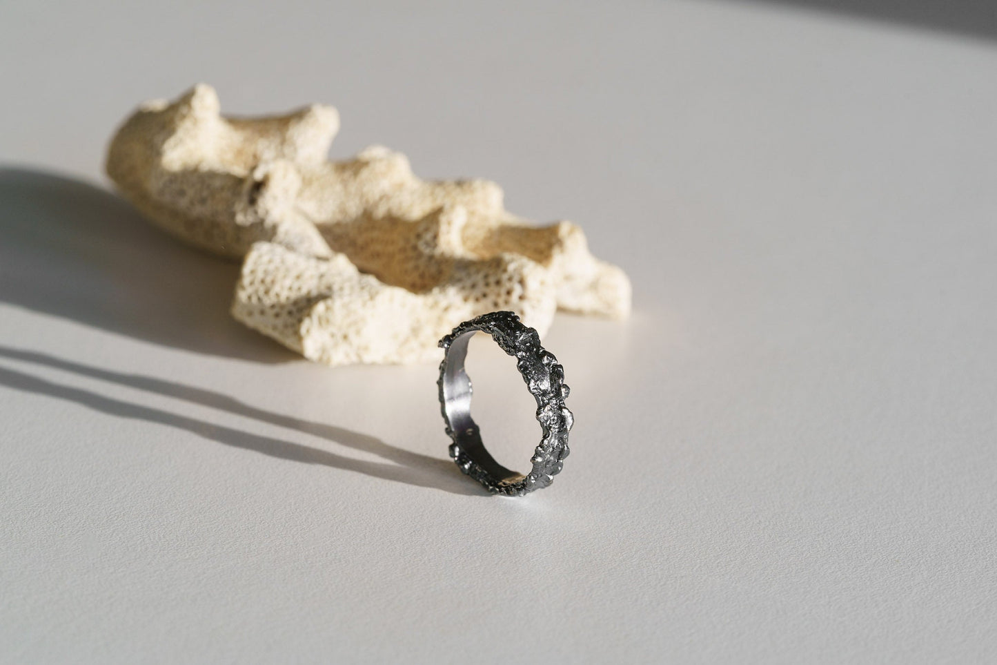 Ring "Reefs" (4 mm) blackened