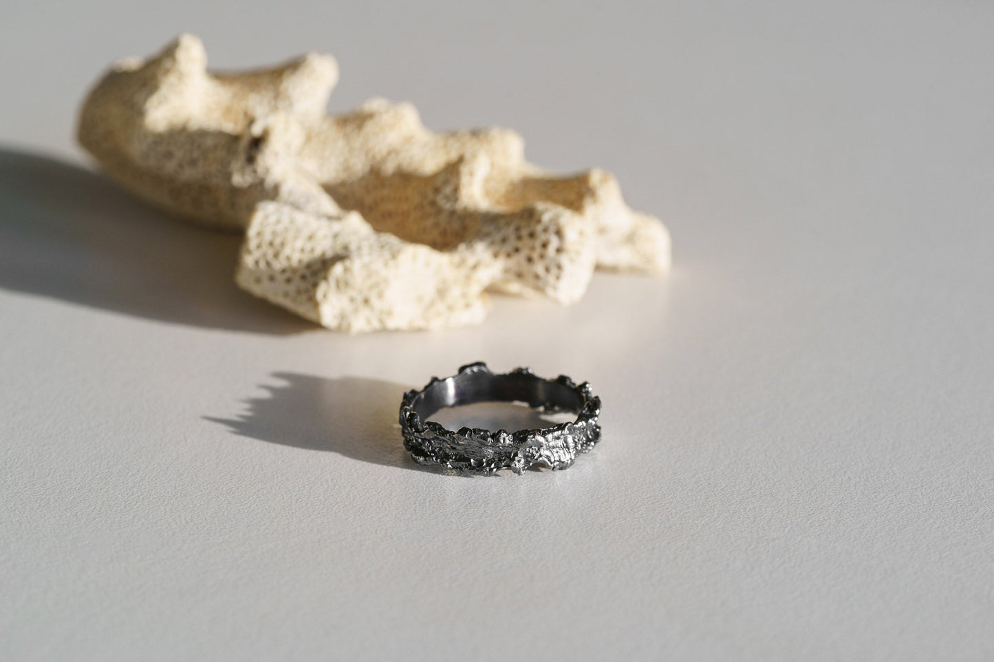 Ring "Reefs" (4 mm) blackened
