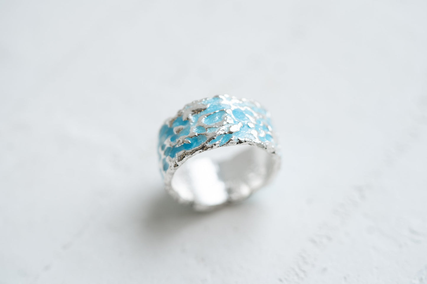 Ring "Water ripple" light blue light (10 mm)