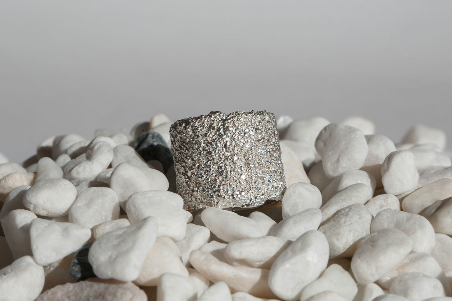 Ring "Sand" light (18 mm)