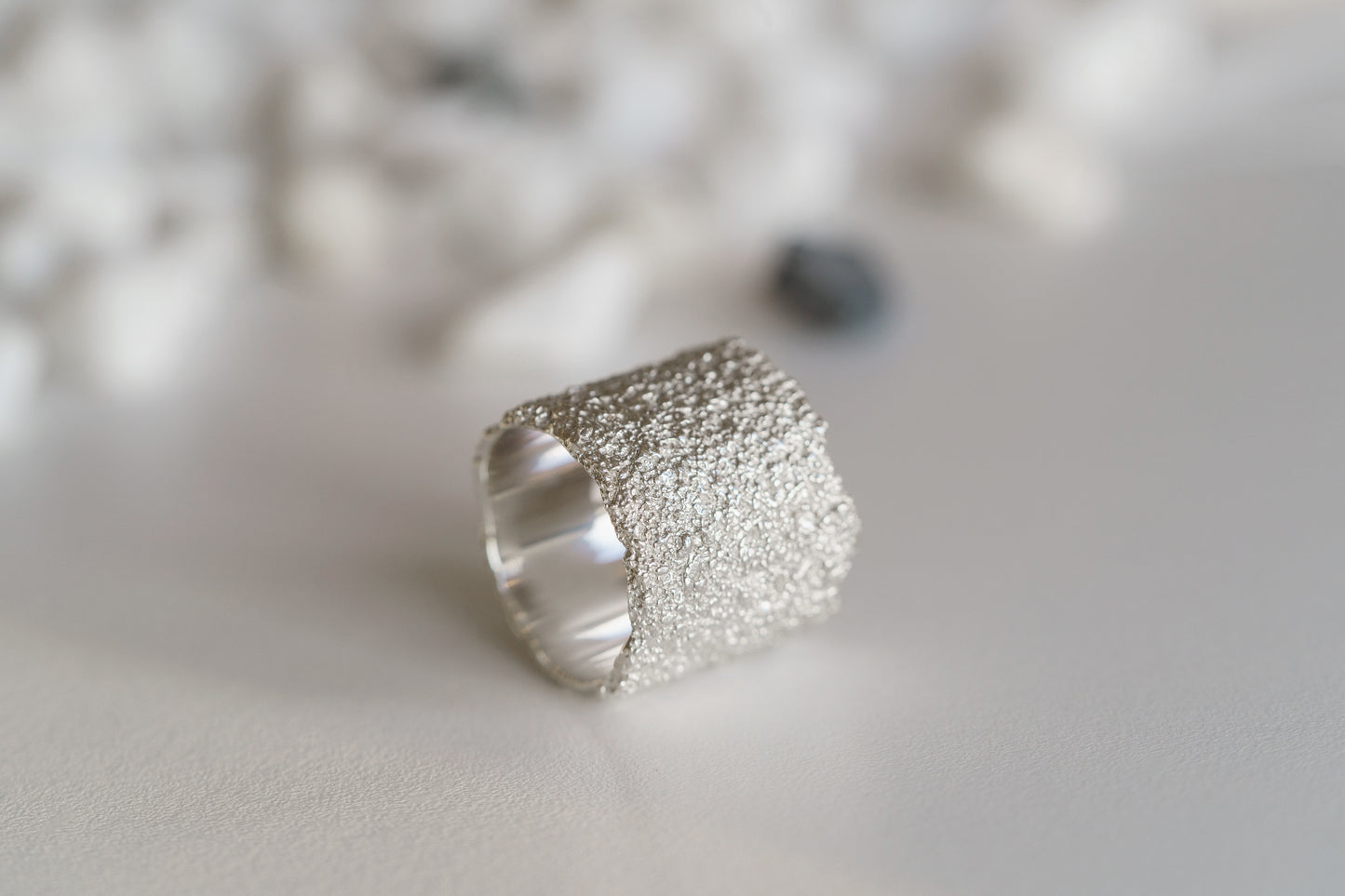 Ring "Sand" light (18 mm)