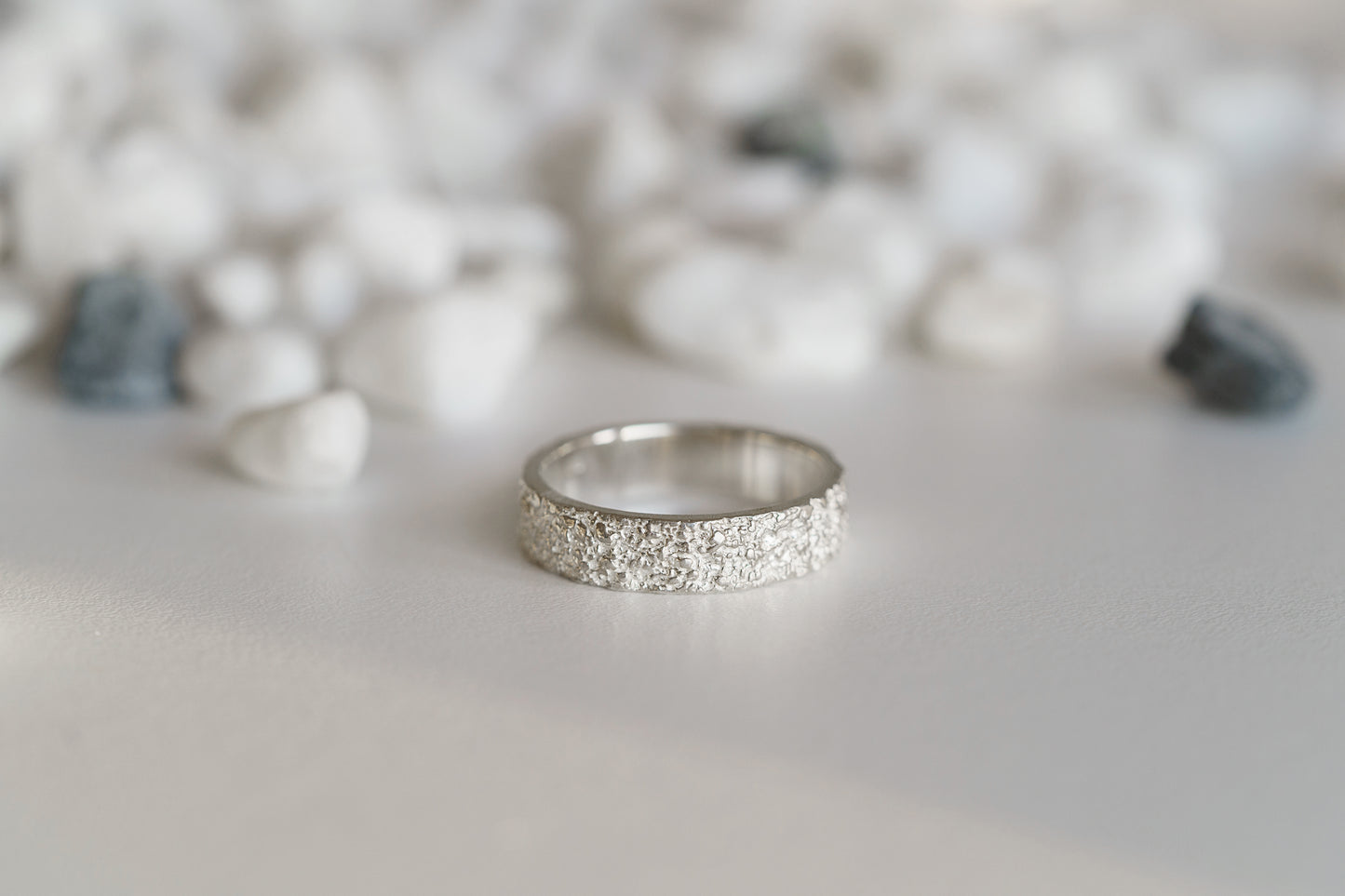 Ring "Sand" light (5 mm)