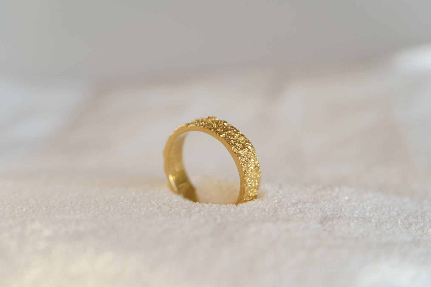 Ring "Sand" light (5 mm)