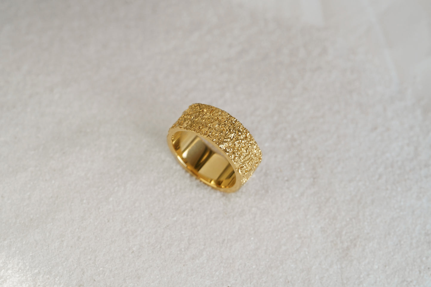 Ring "Sand" light (8 mm)