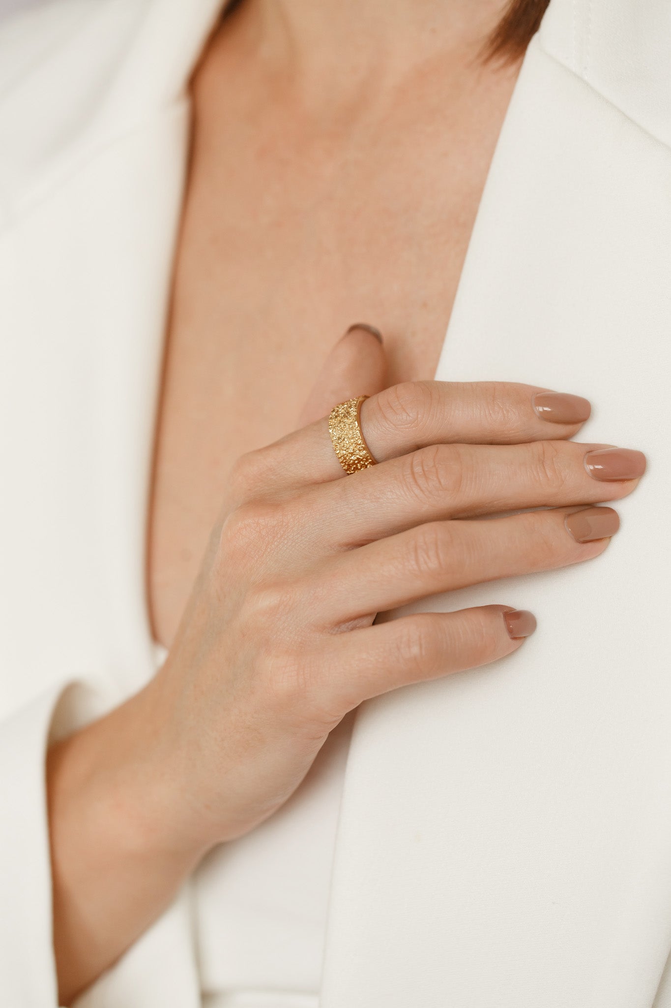 Ring "Sand" light (8 mm)