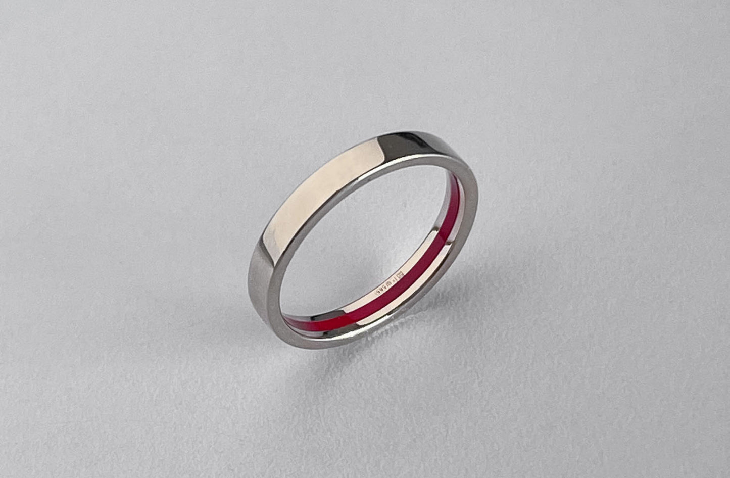 Ring "Secret Stripe" (3 mm) with enamel