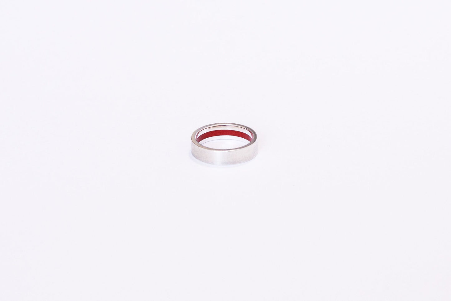 Ring "Secret Stripe" (5 mm) with red enamel