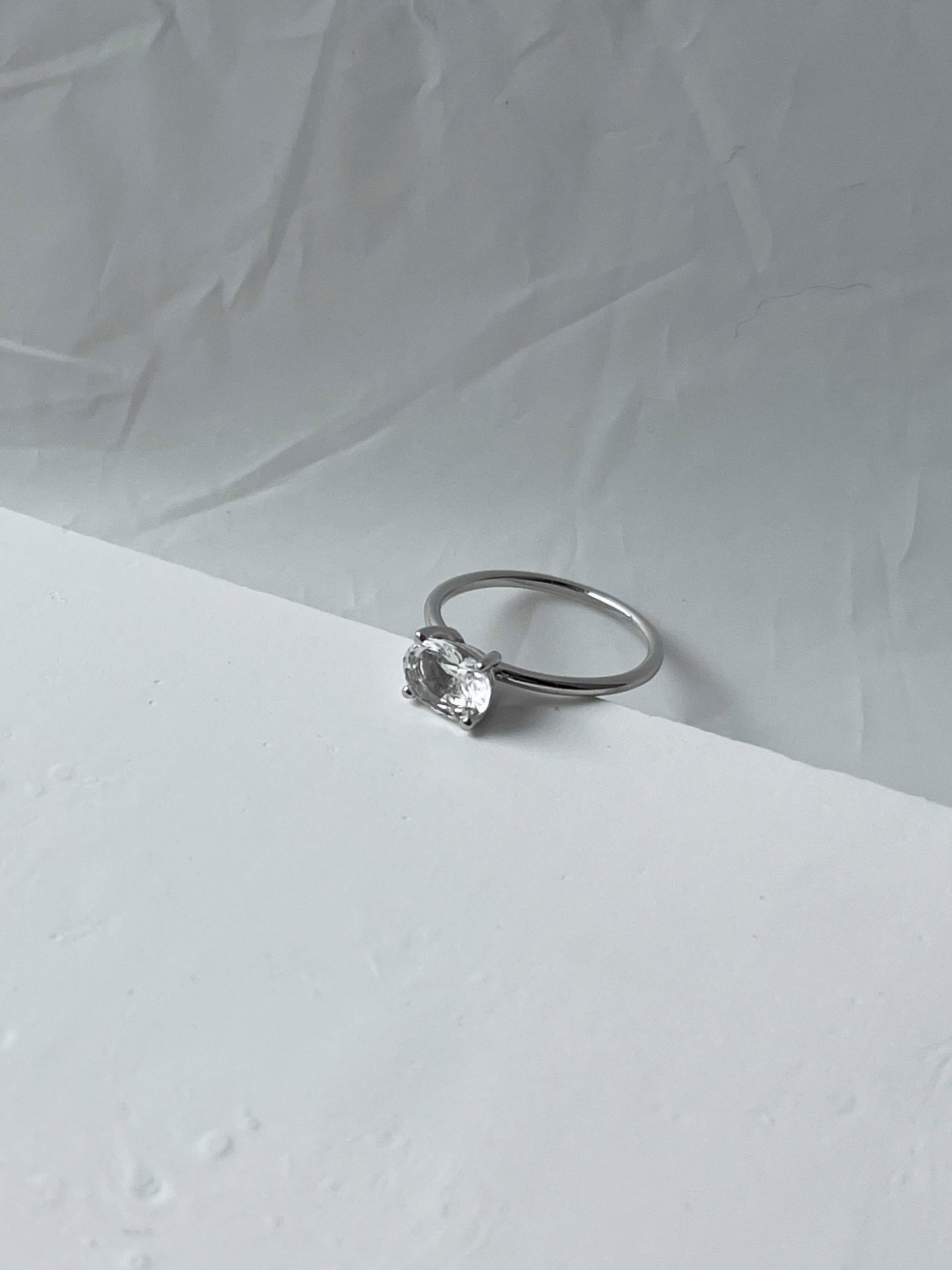 Ring "Shine" (gemstone 6*8 mm)