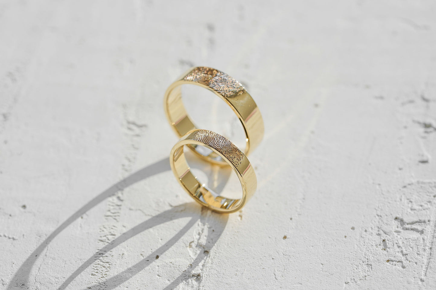Wedding ring "Simple" (5.5 mm) with personalized fingerprint outside
