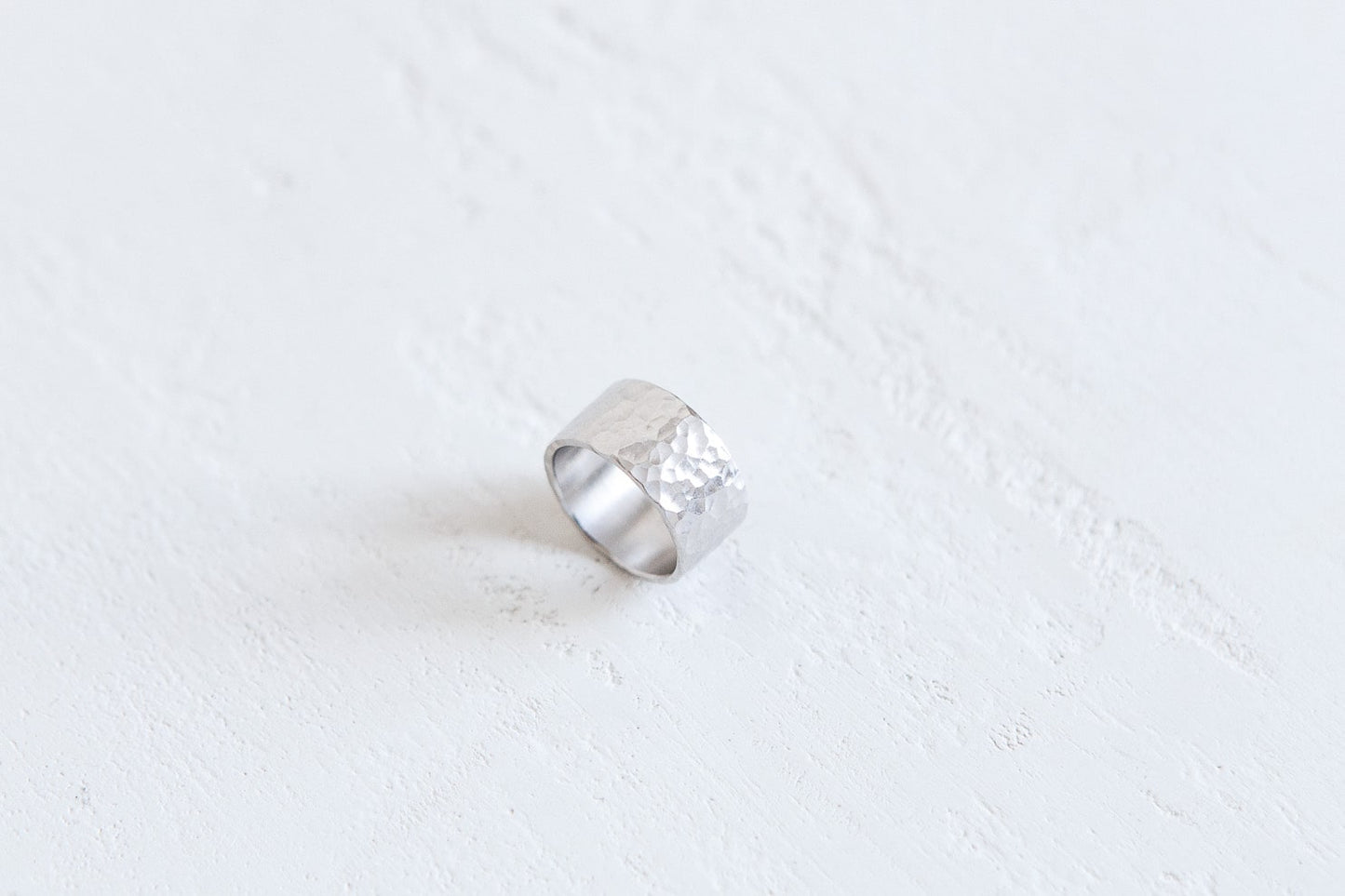 Ring "Simple" (10 mm) hammered