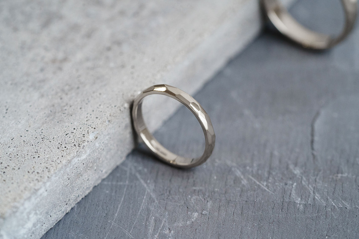 Ring "Small facets" (3 mm)
