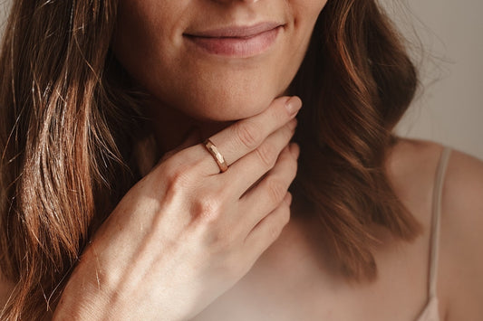 Ring "Small facets" (4 mm)