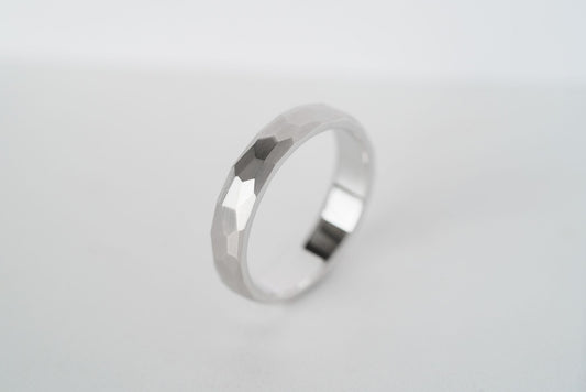 Ring "Small facets" (5 mm)