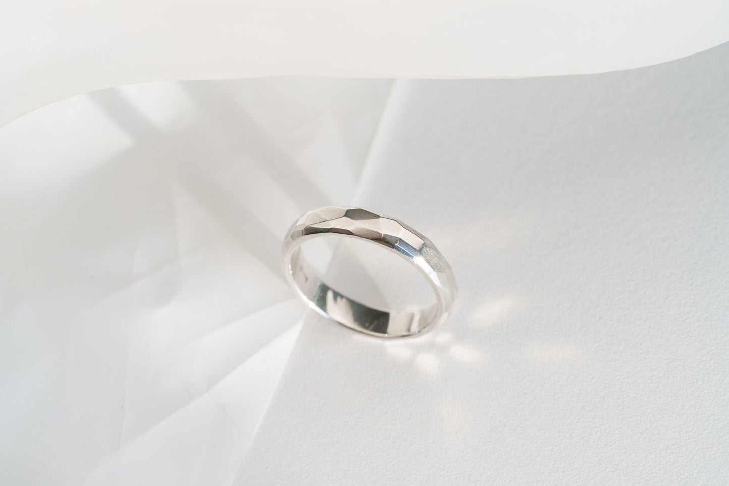 Ring "Small facets" (5 mm)