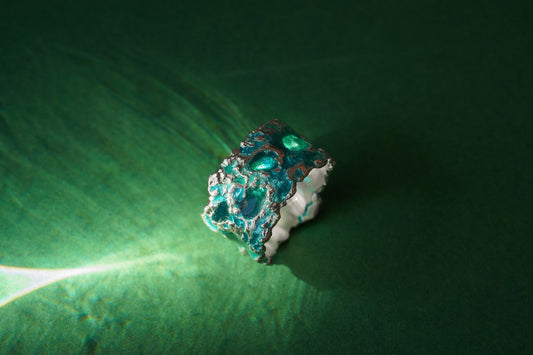 Ring "Storm" emerald (13 mm) light