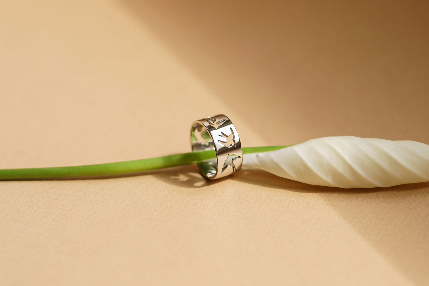 Ring "Swallows" (9 mm)