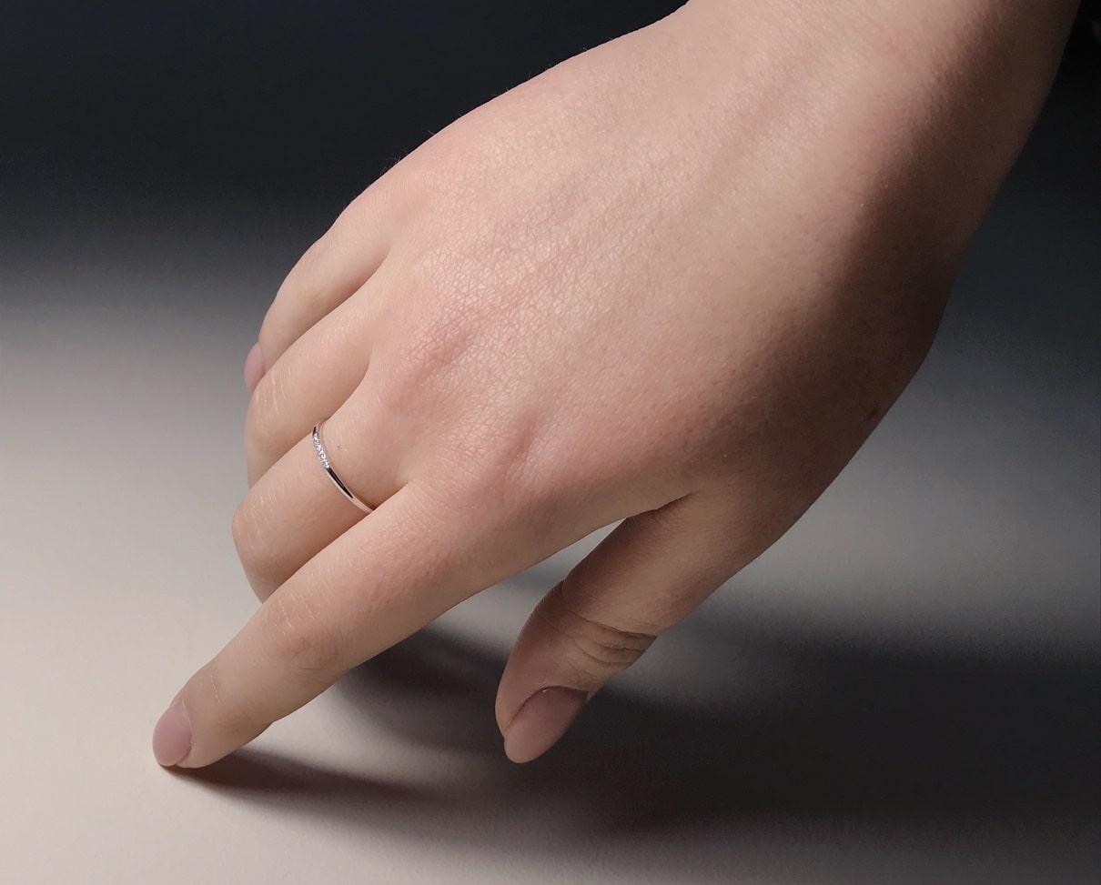 Ring "Thread" (5 gemstones)