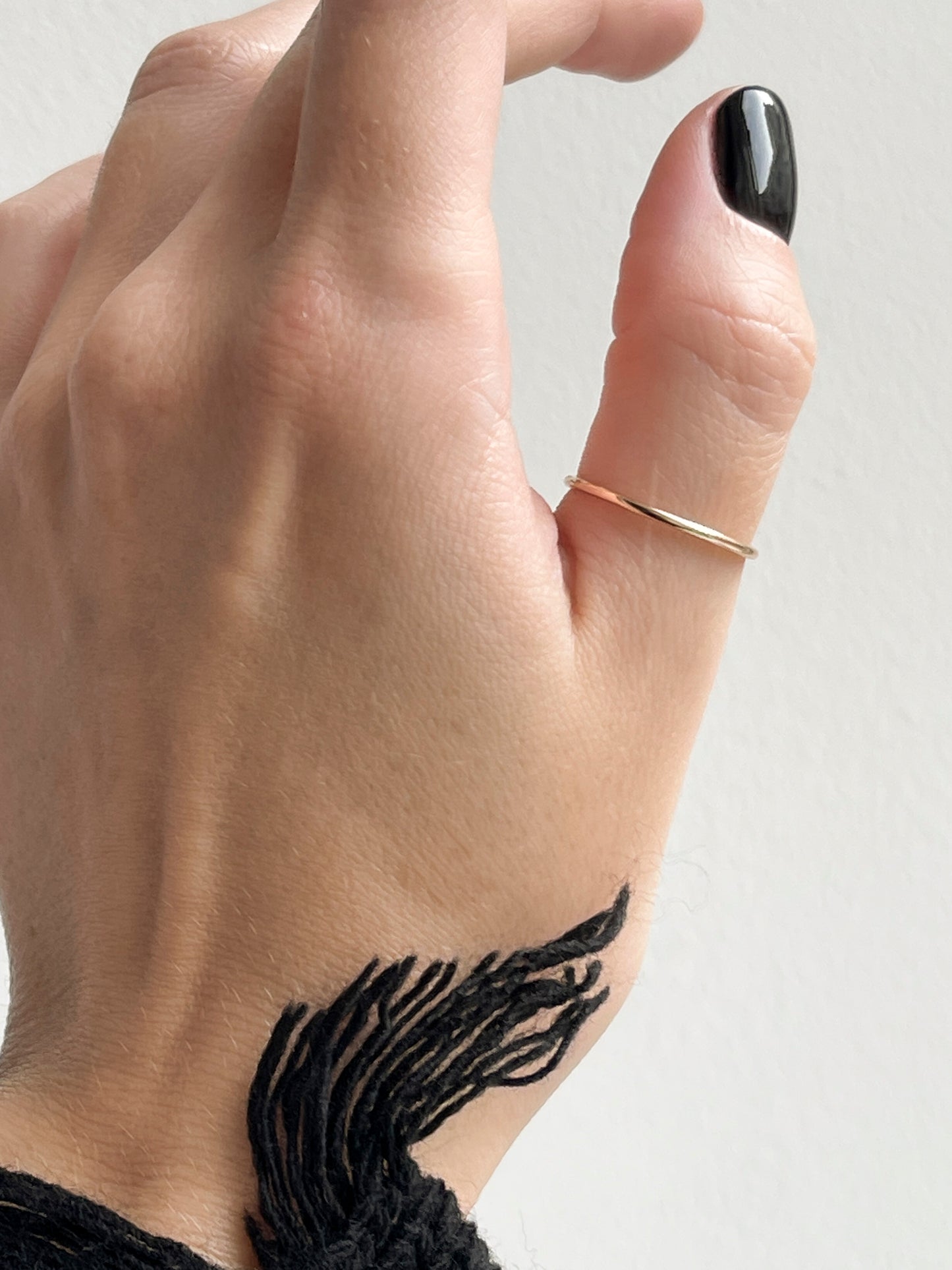 Ring "Thread" (model 1; 1 mm)