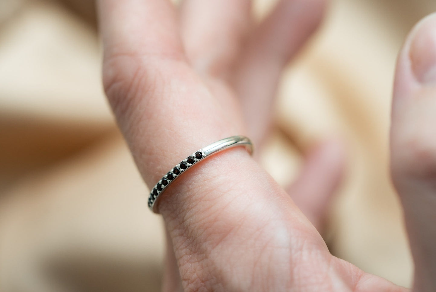 Ring "Thread" (gemstones for half a band)