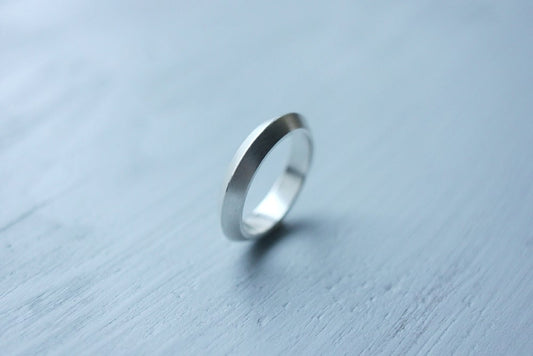 Ring "Ufo"