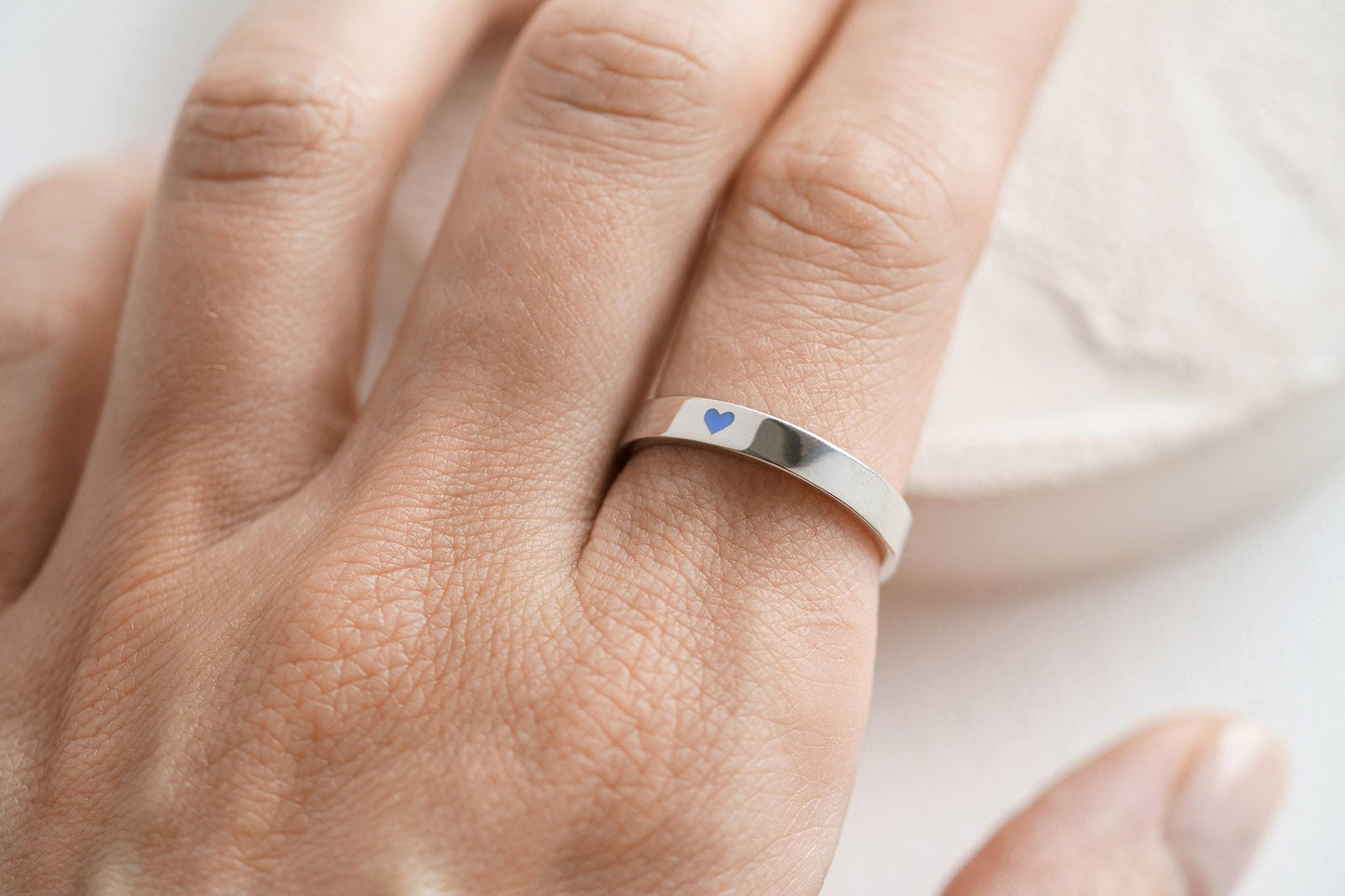 Engagement ring "Favorite Country" (3 mm) one heart