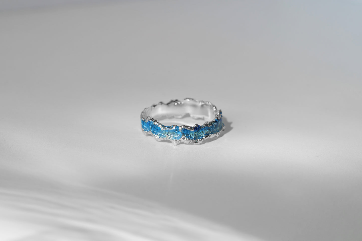 Ring "Wave" blue (4 mm)