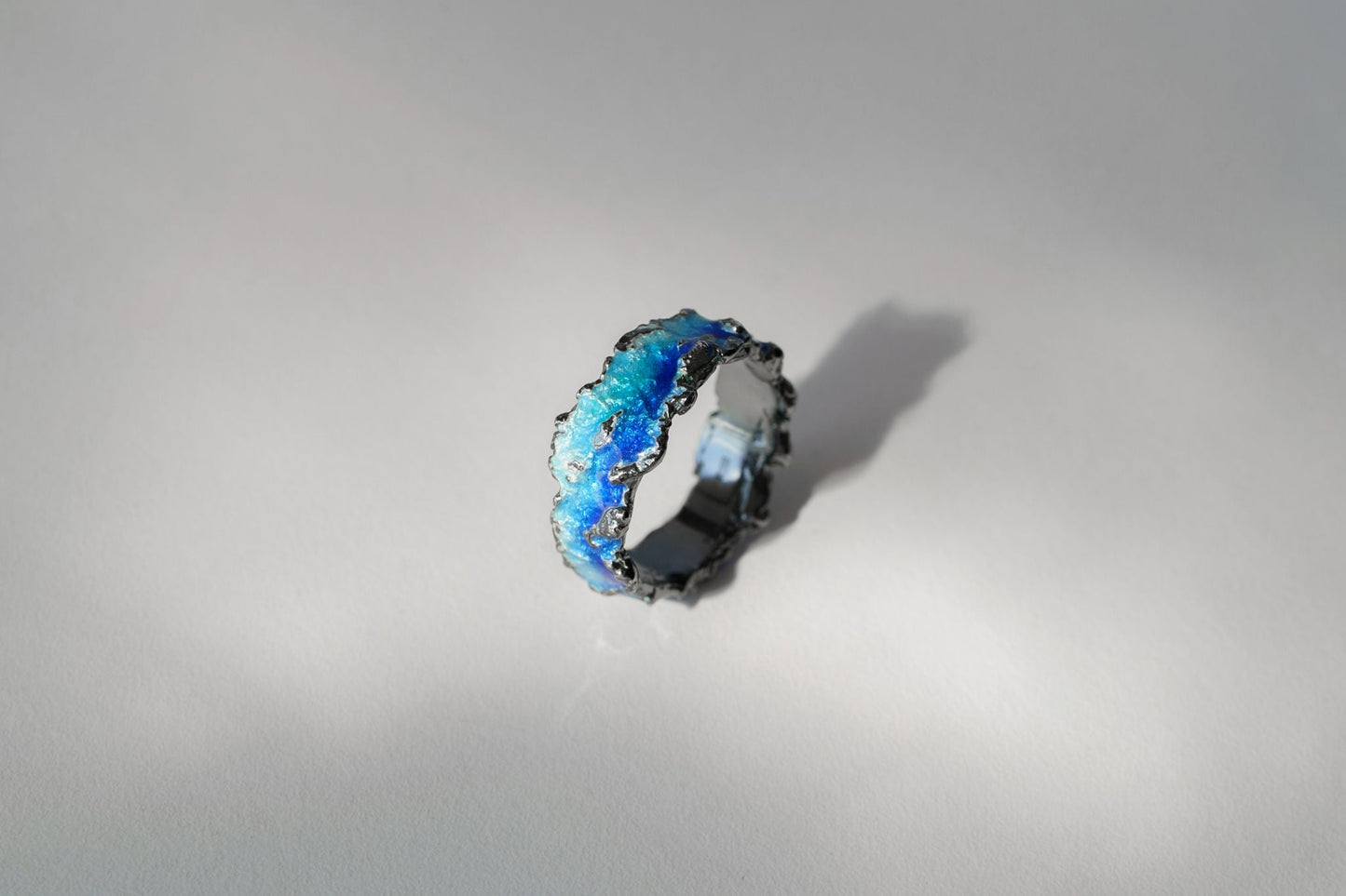 Ring "Wave" blue (6 mm) blackened
