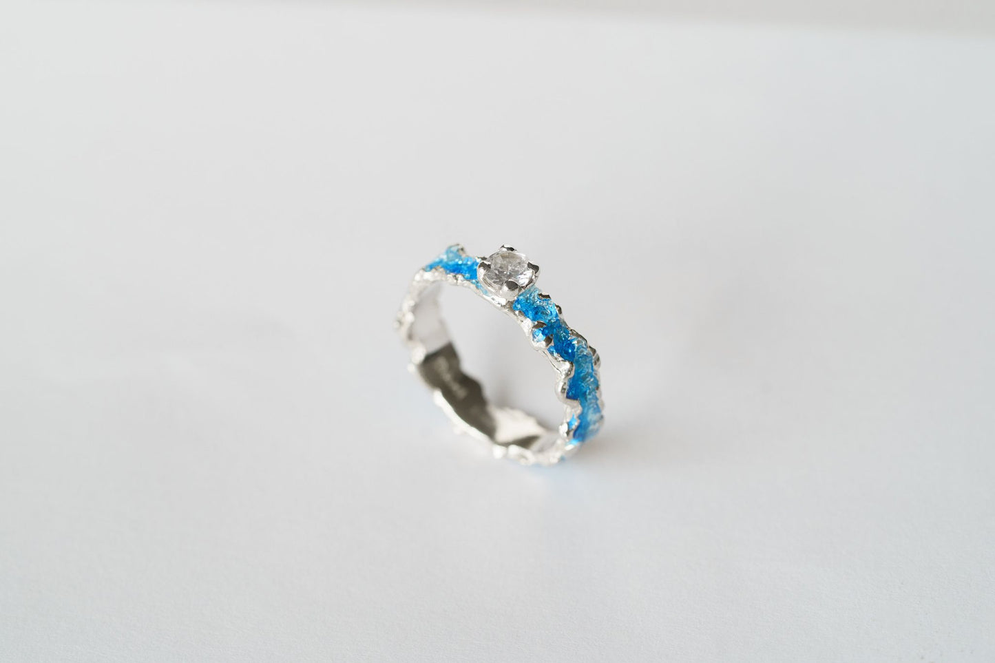 Ring "Wave" (4 mm gemstone) blue