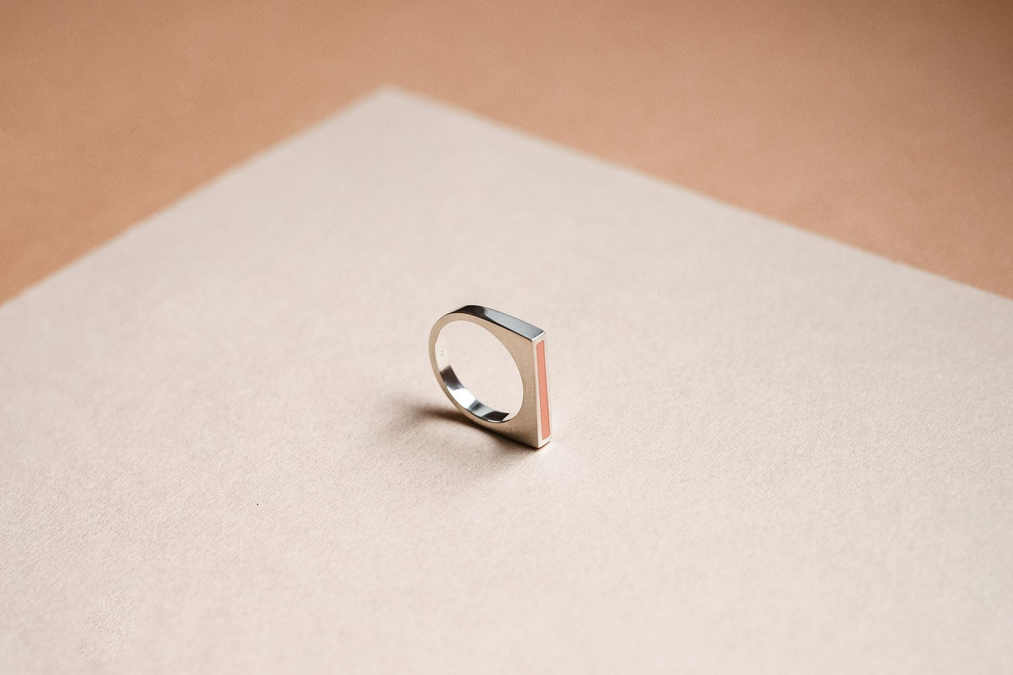 Signet ring "Horizon" with beige enamel