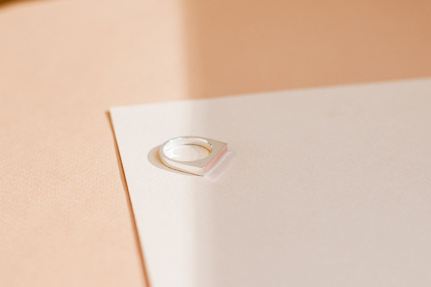 Signet ring "Horizon" with beige enamel