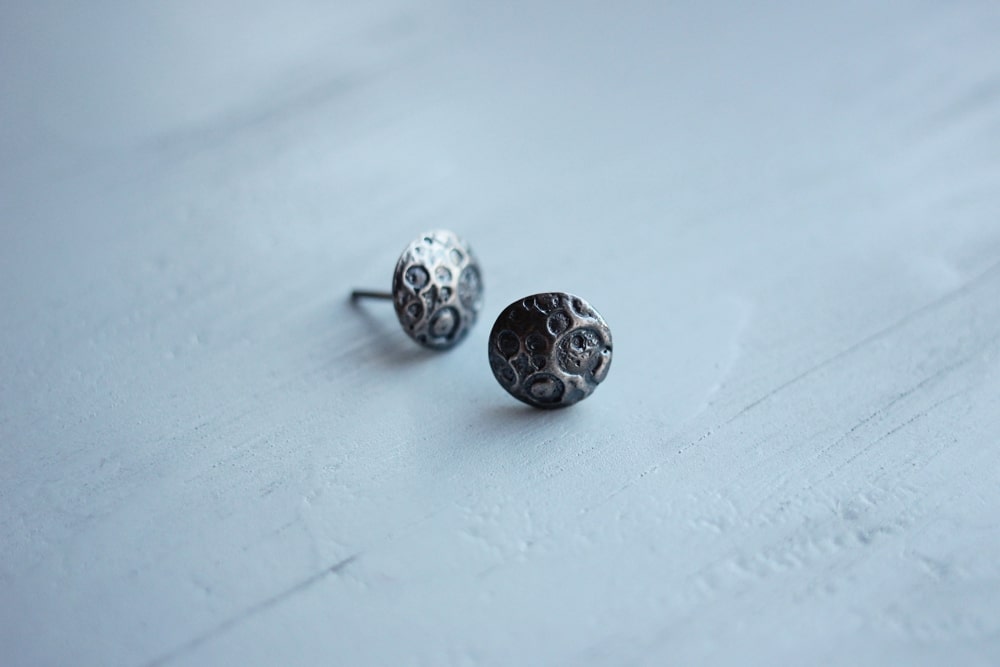 Stud earrings "Moon"