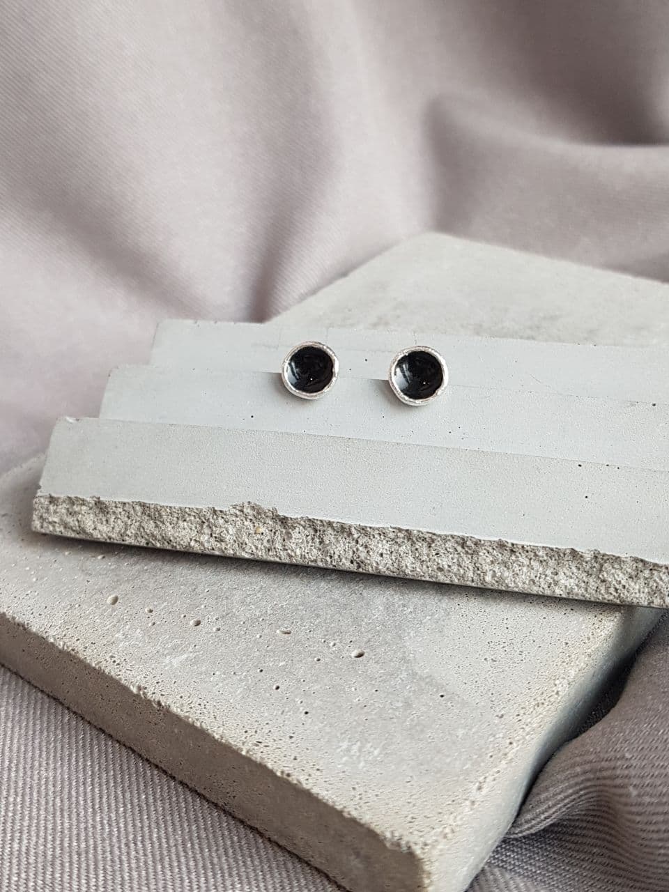 Stud earrings "Dark matter"