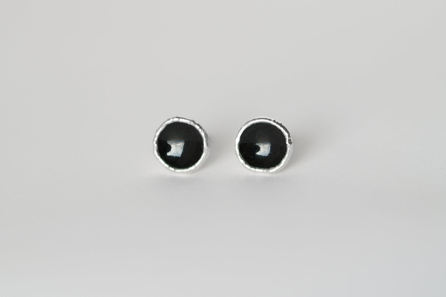 Stud earrings "Dark matter"