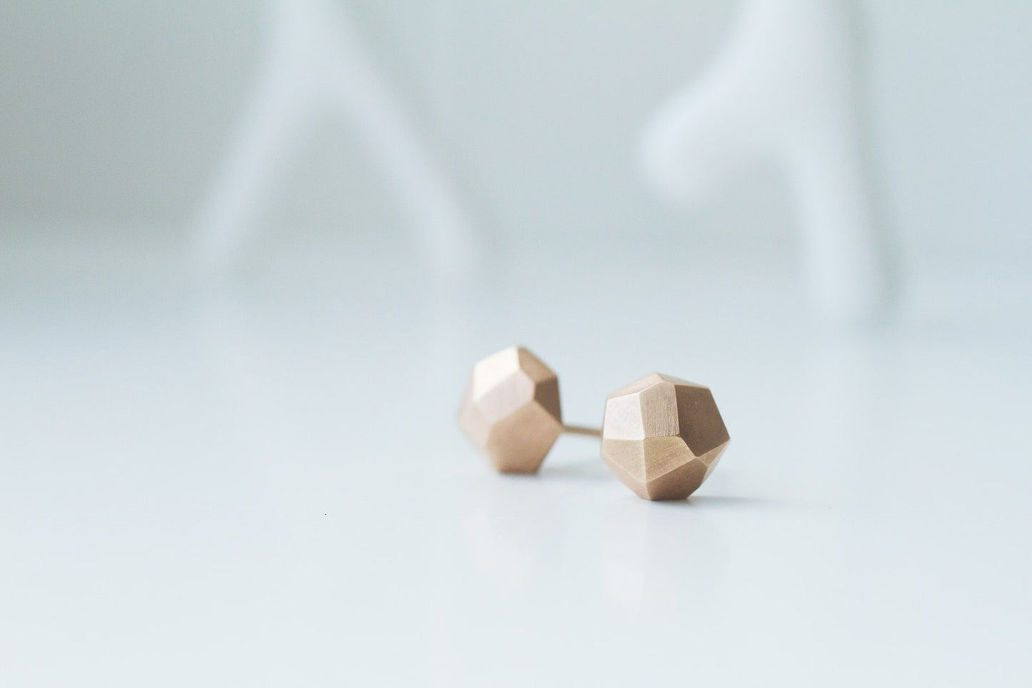 Stud earrings "Facets"