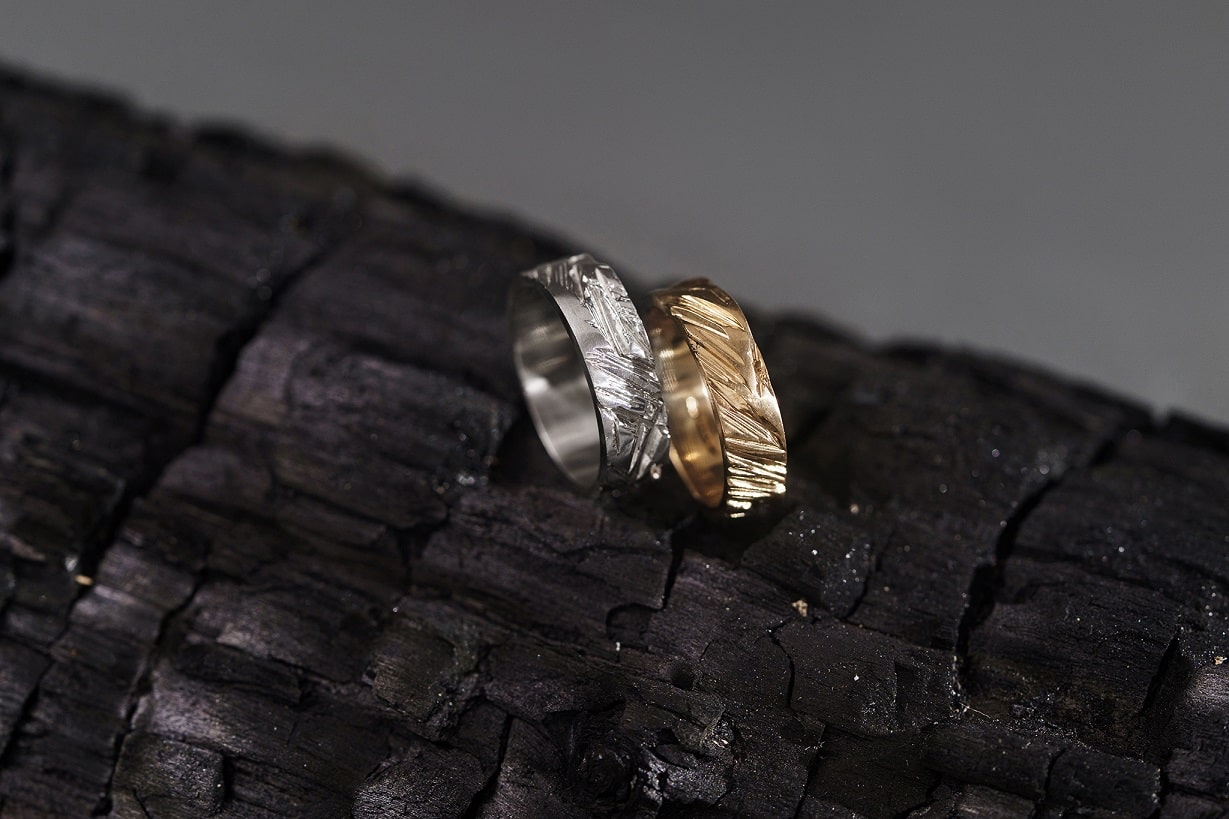 Wedding ring "Crushed Ice" light (5 mm)