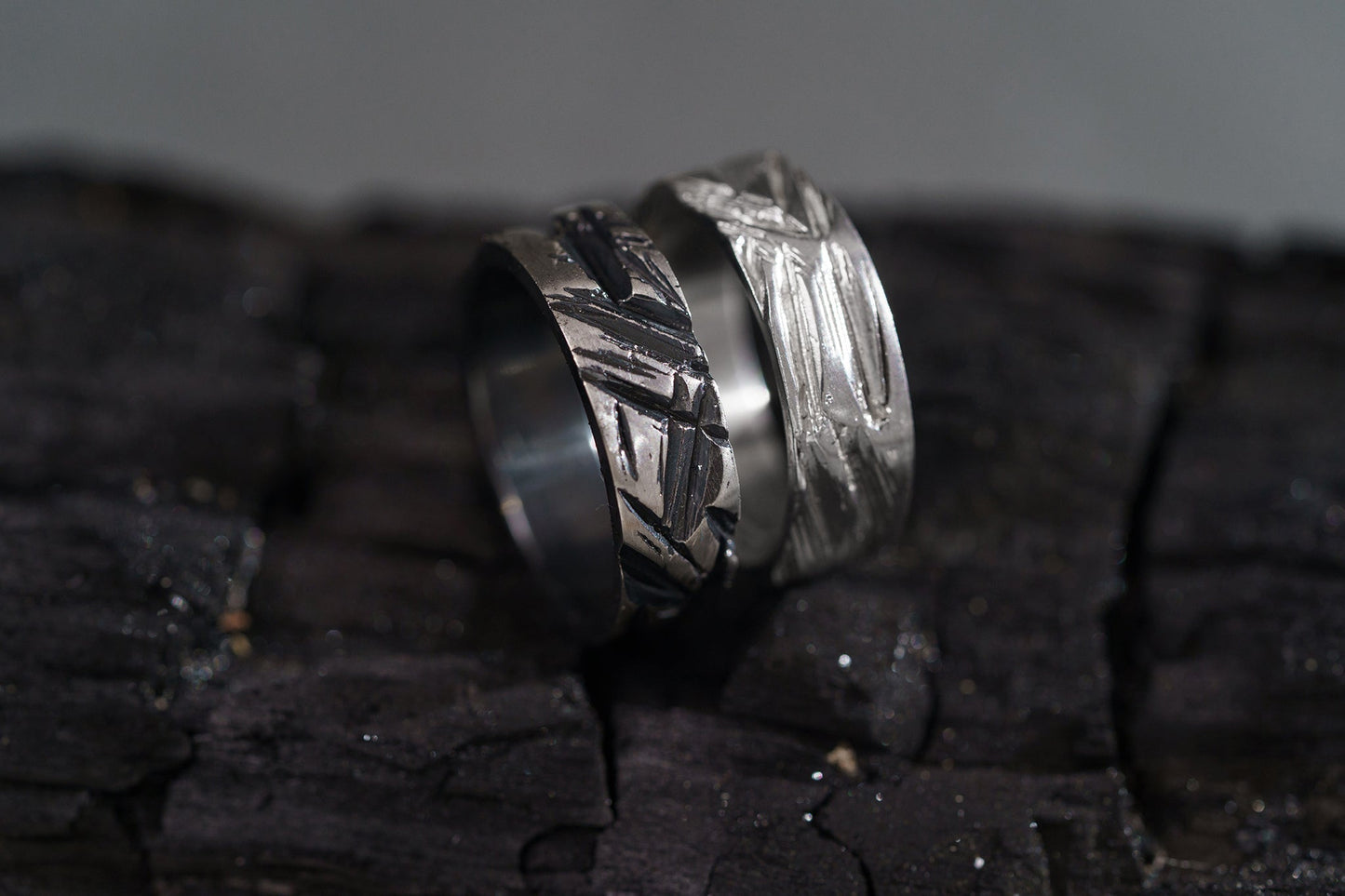 Wedding ring "Crushed Ice" light (5 mm)