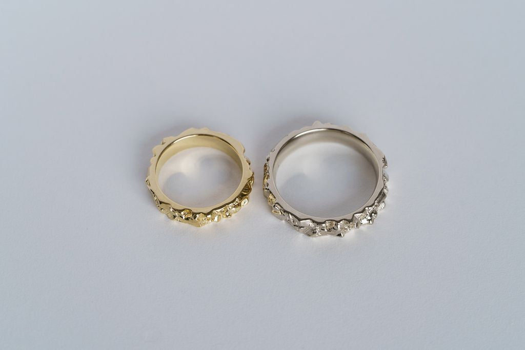 Wedding ring "Granite rock" light (5 mm)