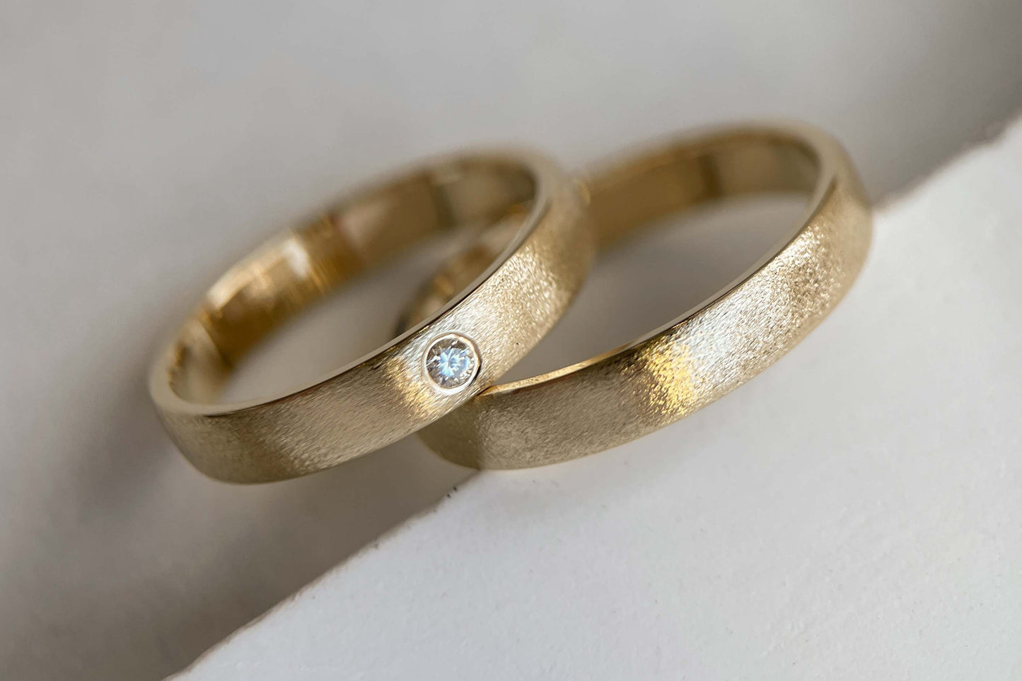 Wedding ring "Simple" (3 mm) brushed, rounded